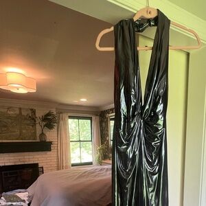 NWT Wolf and Badger Size 4 Evening Dress, never worn, missed the return date